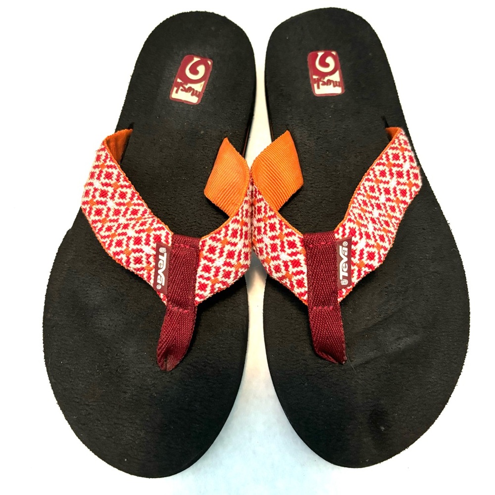 Teva mush orange and wine flip flop sandals